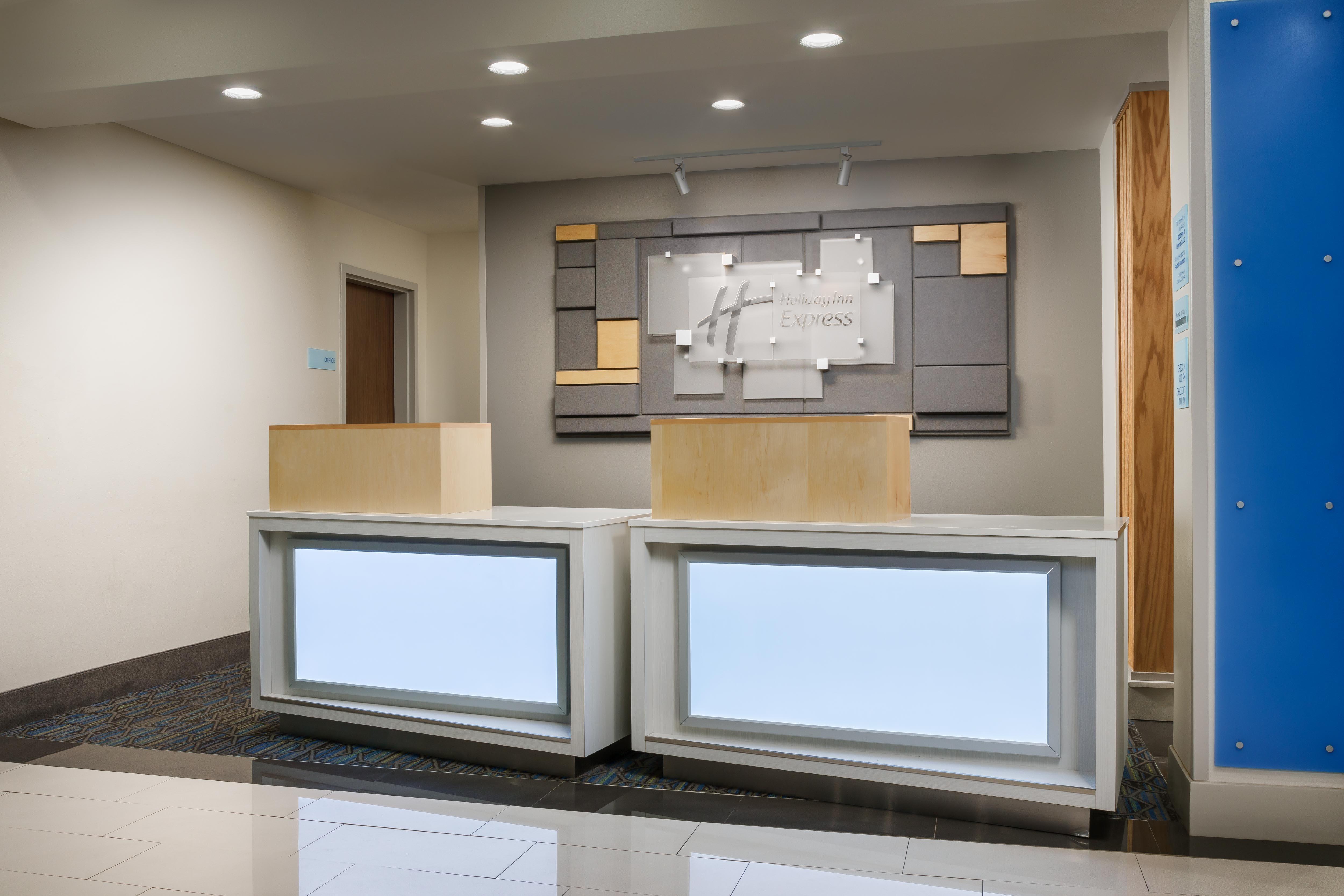 Holiday Inn Express & Suites Oakhurst-Yosemite Park Area By Ihg Extérieur photo