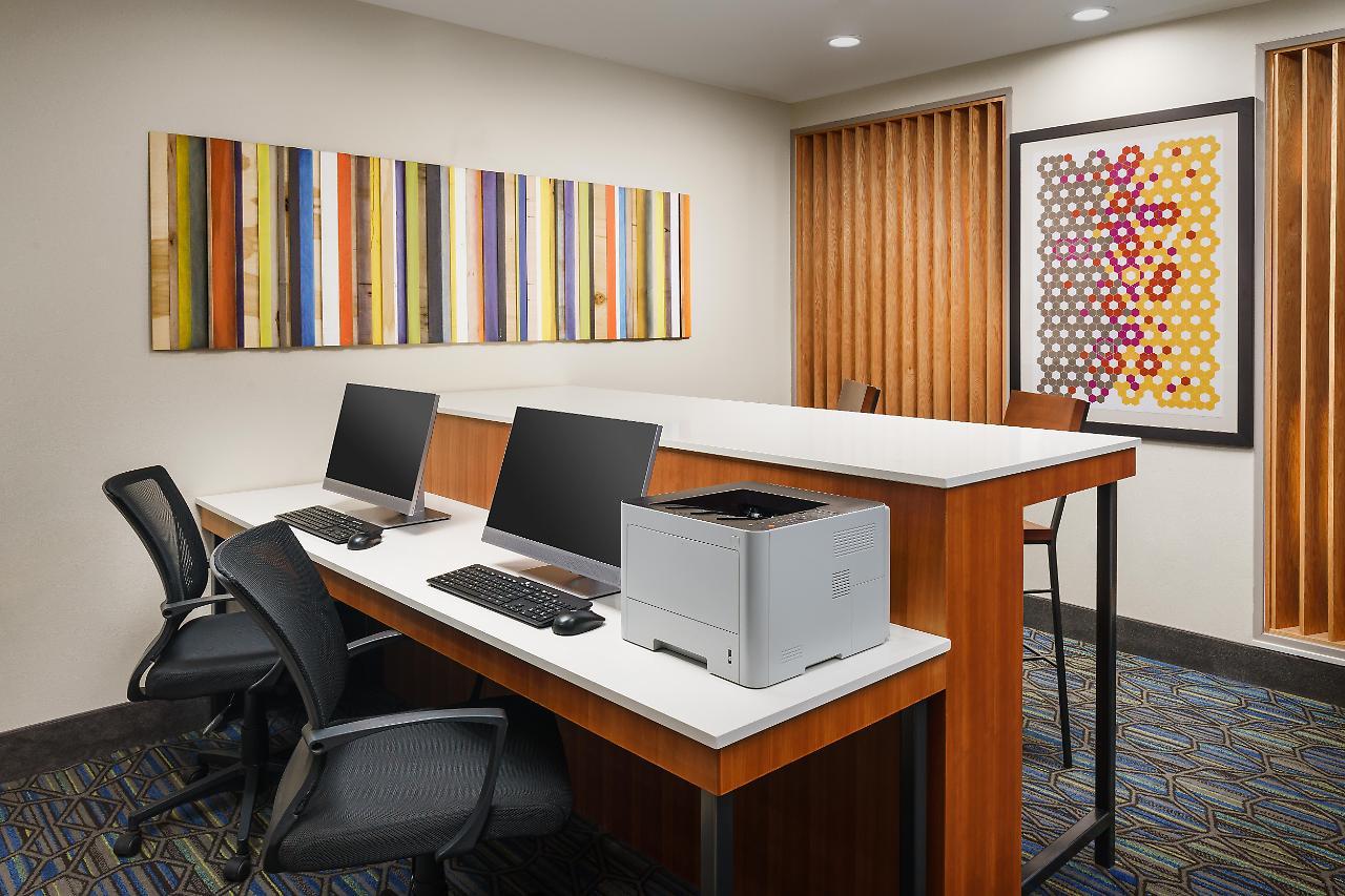 Holiday Inn Express & Suites Oakhurst-Yosemite Park Area By Ihg Extérieur photo